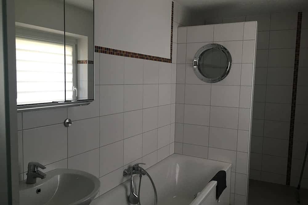 Ganze Wohnung, Ferienwohnung am Fuße des Fichtelgebirges in Kirchenlamitz, Landkreis Wunsiedel im Fichtelgebirge