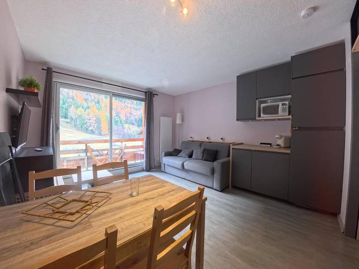 Chambre d’hôte pour 4 personnes, avec vue à Villarodin-Bourget