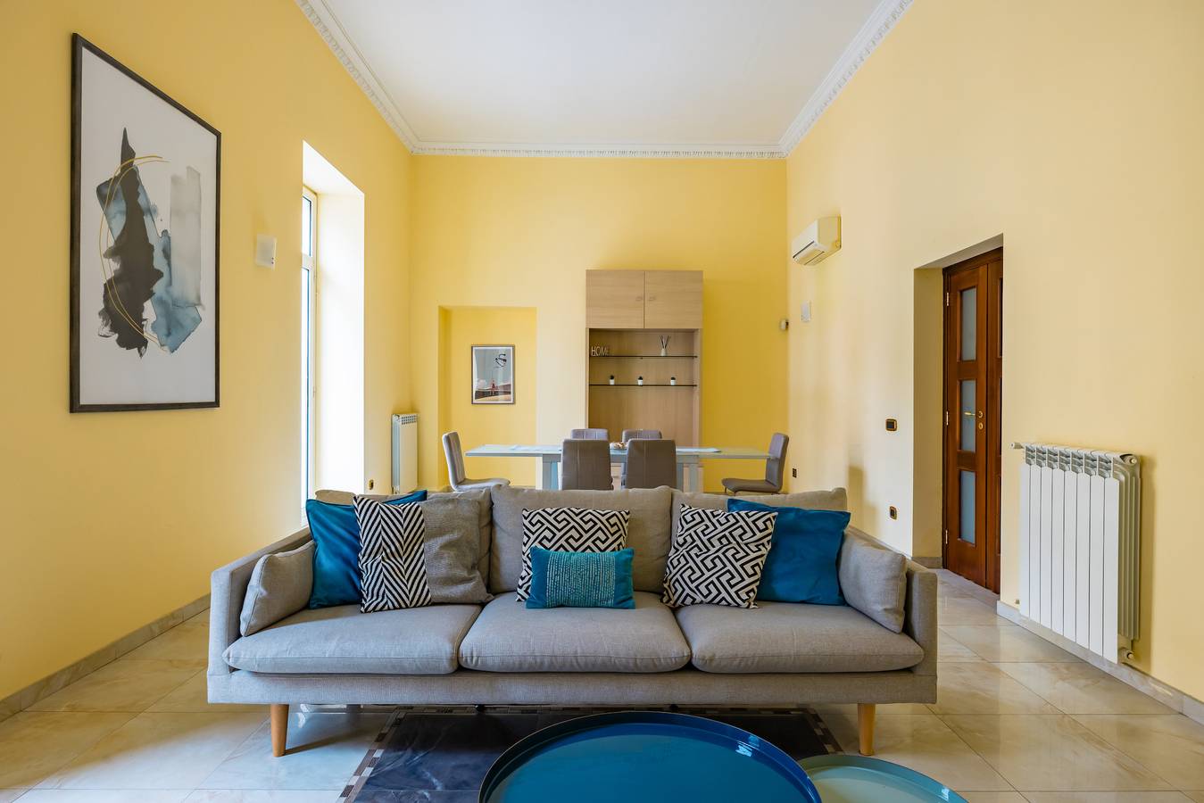 Geheel appartement, Family Apartment with Terrace by Wonderful Italy in Napels, Provincie Naples
