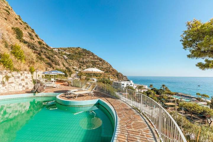 Hotel für 2 Personen, mit Garten und Pool sowie Sauna und Ausblick