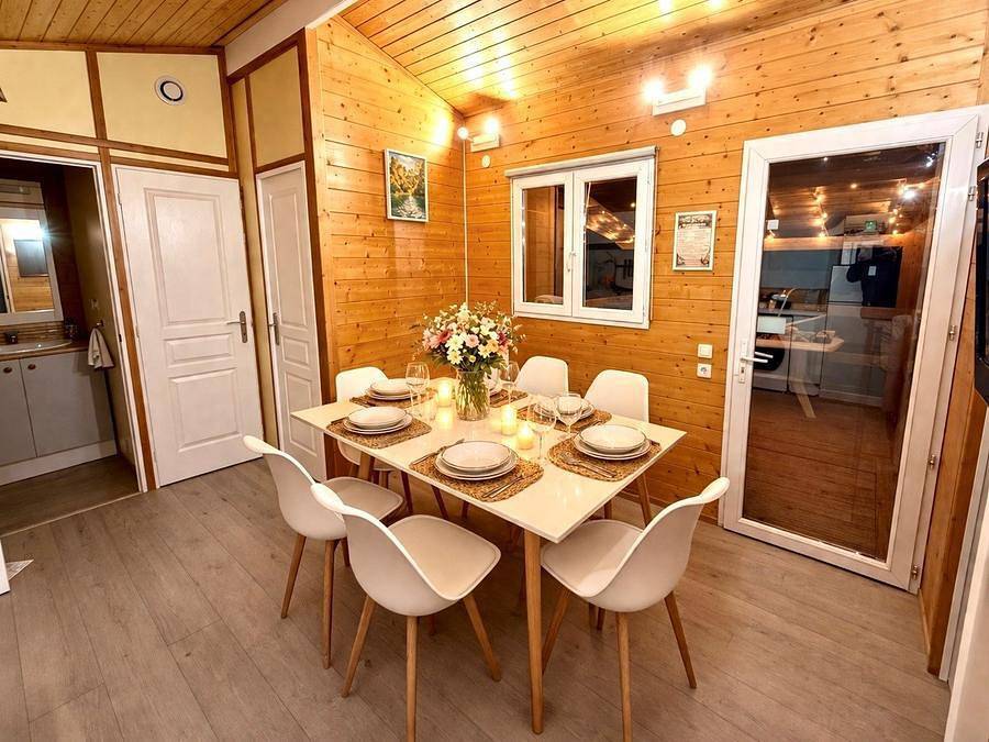 Camping l'Oasis Des Garrigues - Chalet 8 personen - Campanule 35m² - 3 Schlafzimmer in Vogüé, Ardèche