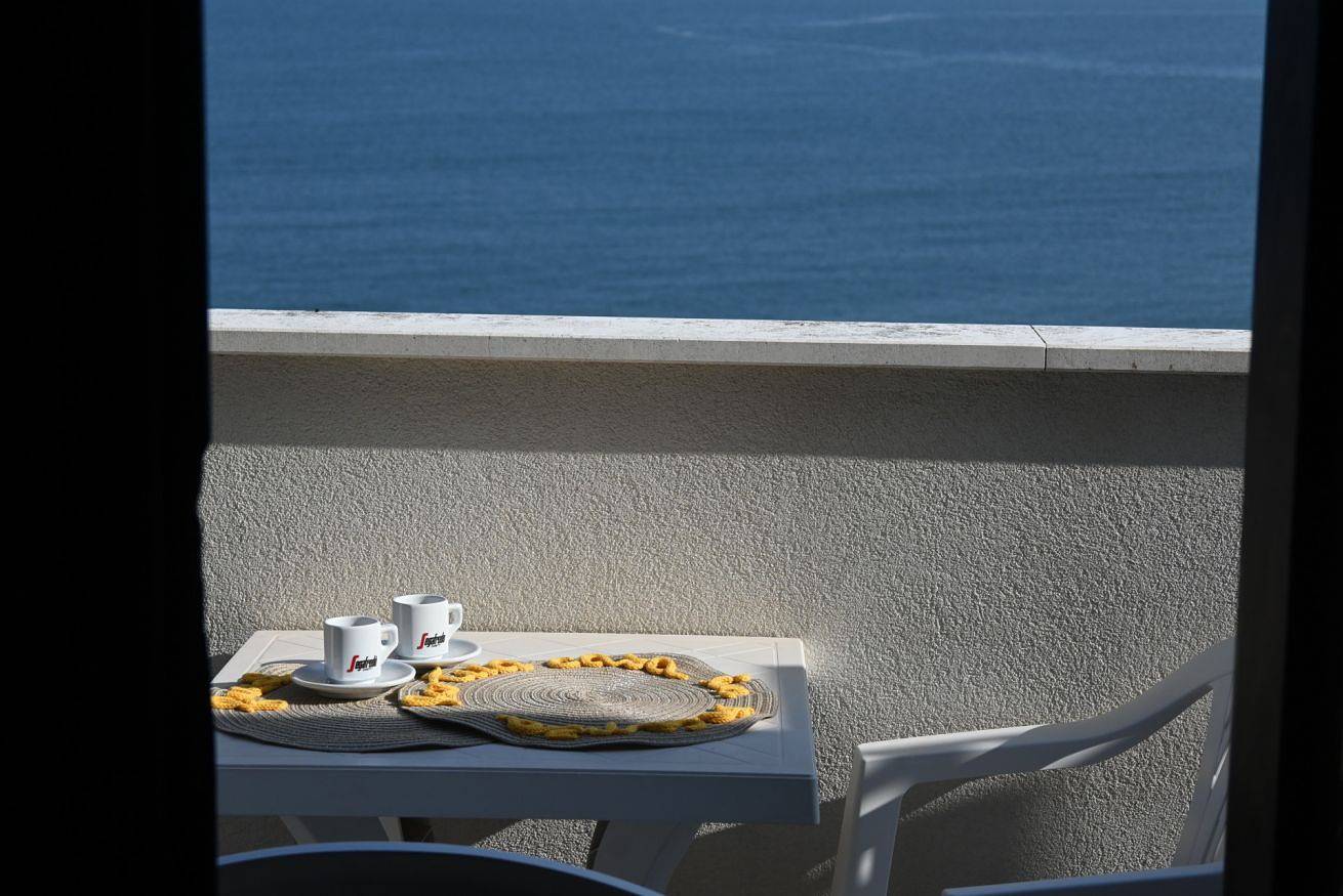 Apartamento entero, Rs323 - Marcelli, two-room apartment facing the sea with beach included in Marcelli, Riviera del Conero
