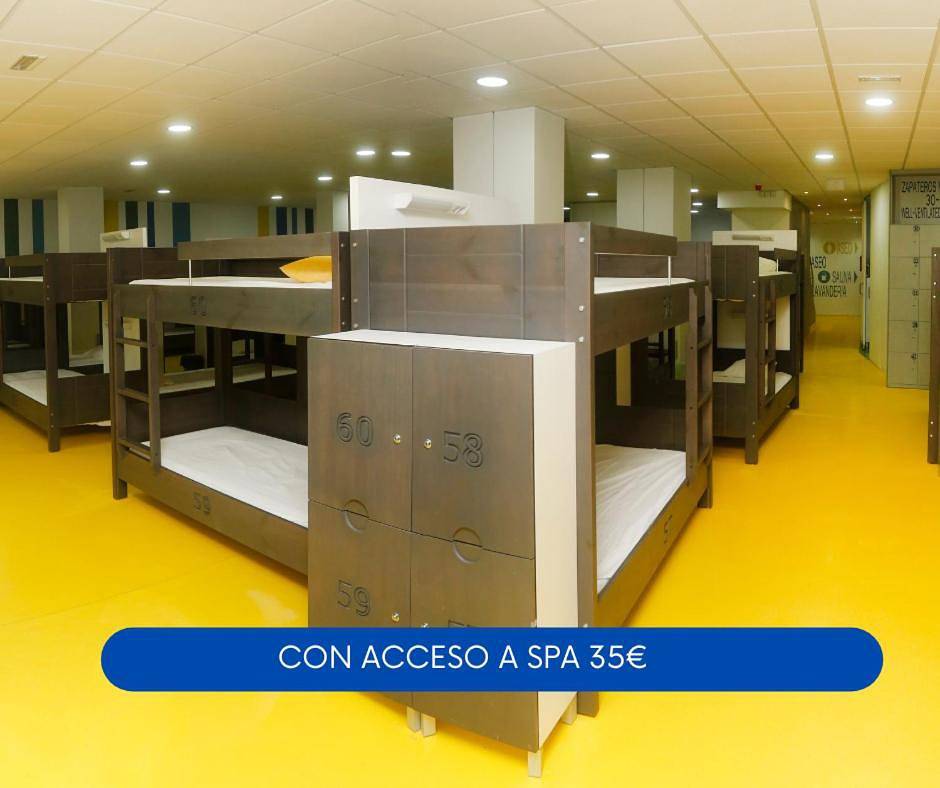 Albergue Spa Cruceiro de Pedrouzo in O Pedrouzo, El Pino