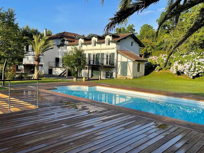 Villa pour 11 personnes, avec piscine ainsi que jardin et vue à Bayonne - 2