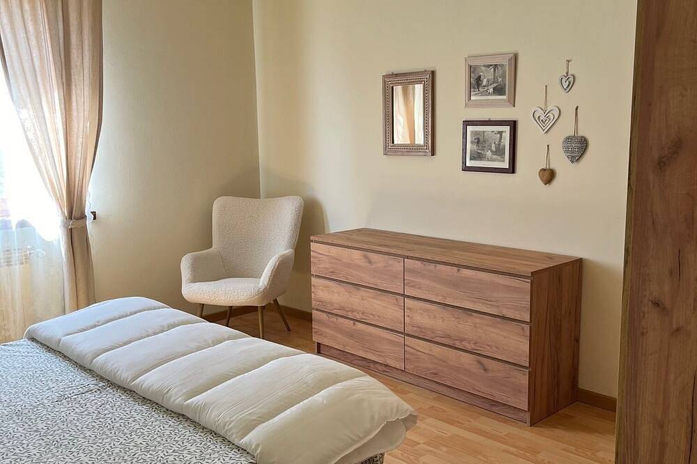 Ursa Maggiore Bed and Breakfast - Cozy rooms with garage included in Villanova Mondovì, Province de Coni