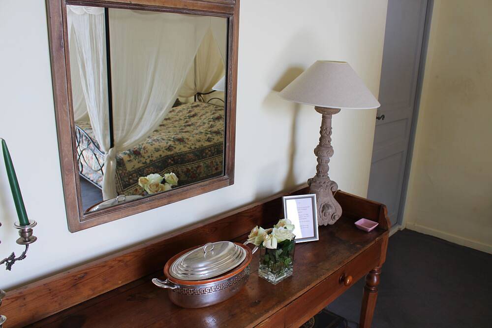 Chambre dans Ancien Couvent in Cahuzac, Région de Villeneuve-sur-Lot