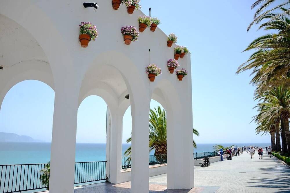 Entire apartment, Edf Malaga Summary:<br>A in Nerja Centre, Nerja