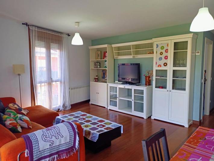 Gîte pour 5 personnes, avec vue et balcon, adapté aux familles à Ramales de la Victoria - 3