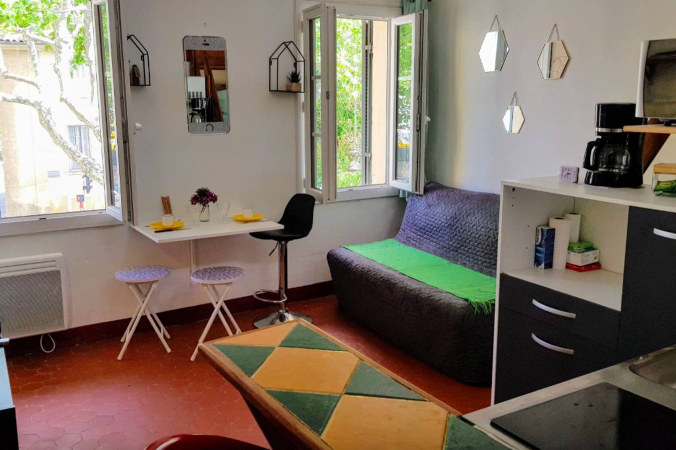 Geheel appartement, 25m² duplex apartment in town center in Aix-en-Provence, Aix-en-Provence en omgeving