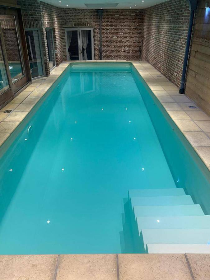 Maison de vacances pour 6 personnes, avec jacuzzi ainsi que jardin et piscine, animaux acceptés à Ravels