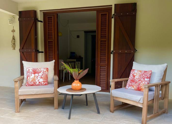 Gîte pour 2 personnes, avec terrasse et jardin à Les Trois-Îlets - 2