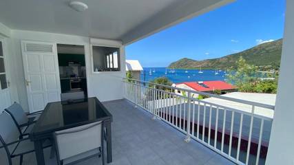 Gîte pour 4 personnes, avec vue et terrasse dans Grande Anse d'Arlet