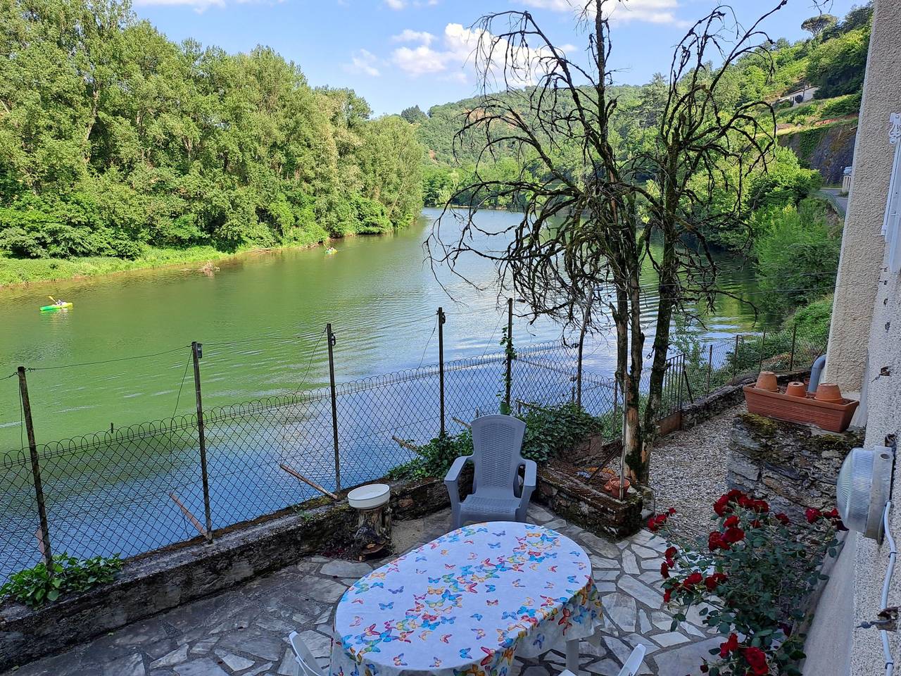Les Reflets du Tarn in Ambialet, Albi region