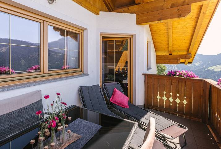 Ferienwohnung für 6 Personen, mit Balkon und Garten in Ultental - 2