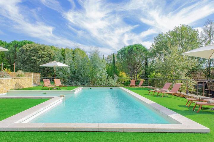 Gîte pour 6 personnes, avec terrasse et jardin à Castelnaud-la-Chapelle