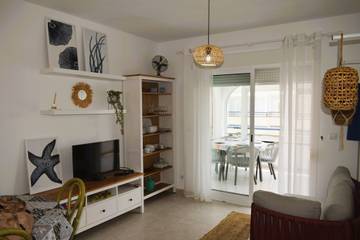 Apartment for 4 People in Dénia, Costa Blanca, Photo 3