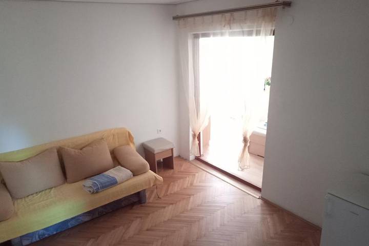 Ferienwohnung für 3 Personen, mit Balkon/Terrasse auf Rab
