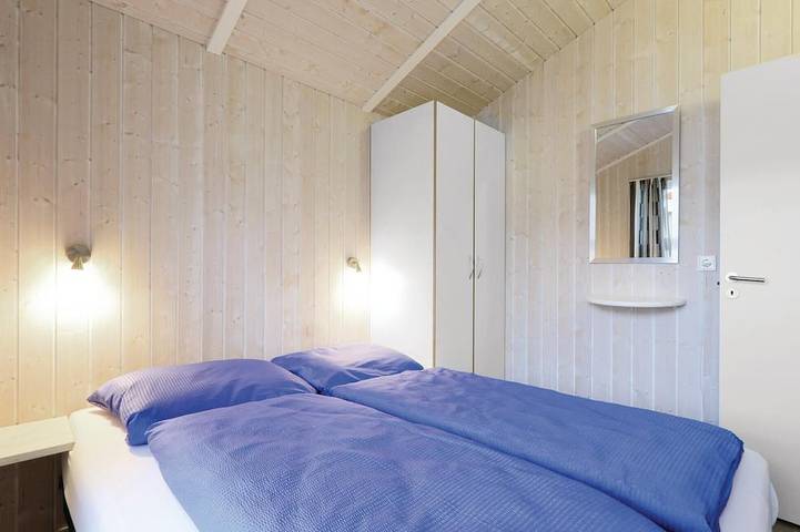 Strandhaus für 8 Personen, mit Terrasse und Sauna in Travemünde - 2