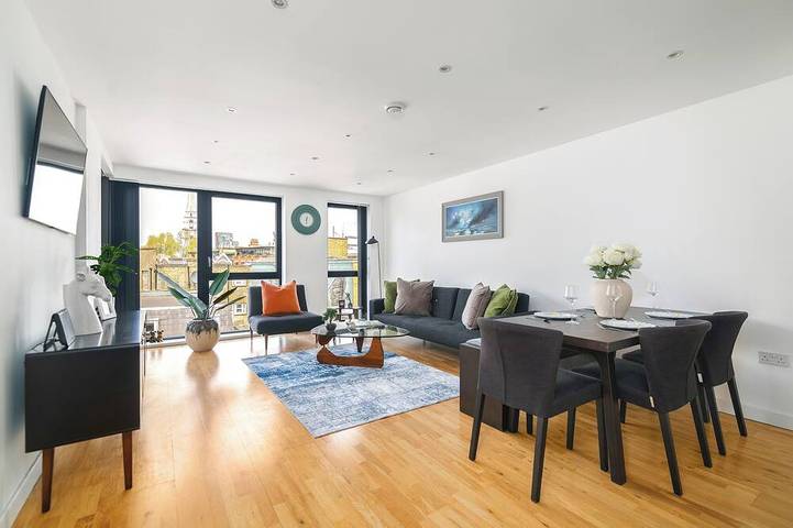 Vacation rental for 6 people, with pets in Downtown