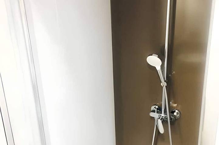 Gîte pour 4 personnes, avec Terrasse ainsi que Jardin et Piscine à Saint-Jory - 3