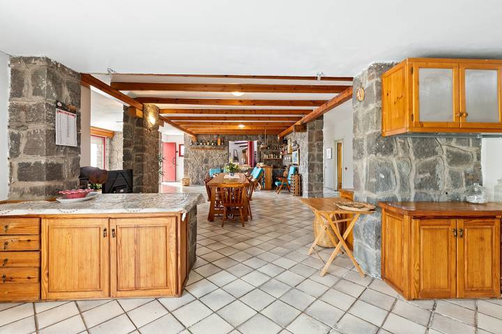 Villa 'Bea Holiday Home with Sea View', Private Terrace and Garden in Magomadas, Planargia