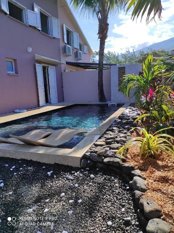 Location de vacances pour 6 personnes, avec piscine et jardin à Saint-Philippe - 3