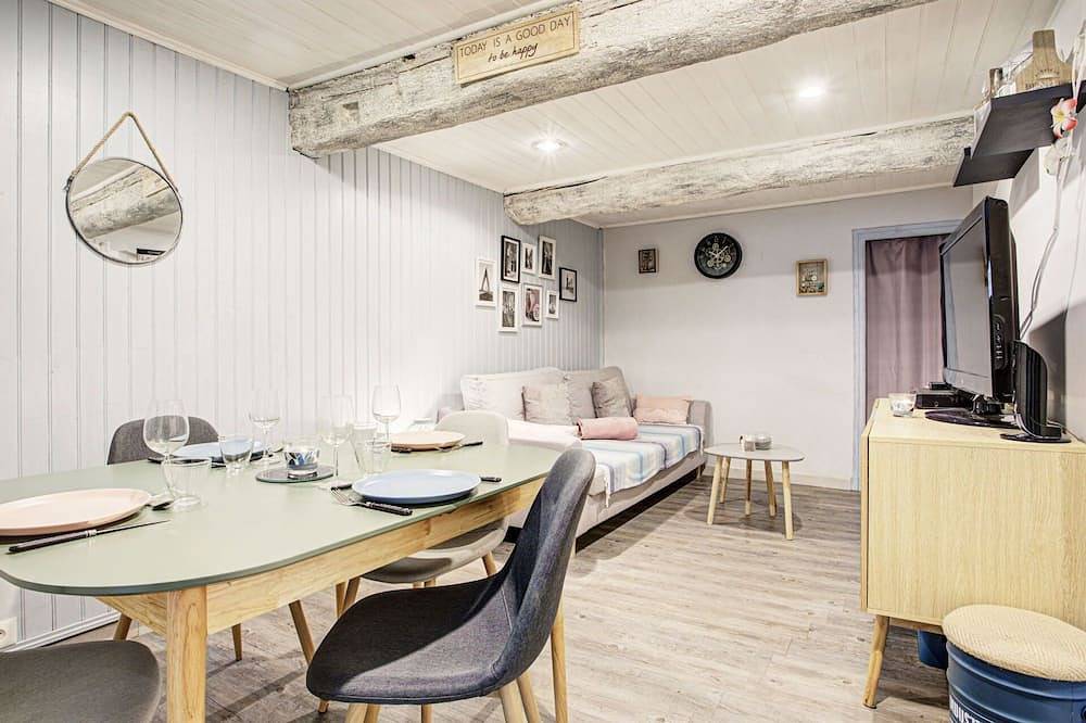 Beautiful  villa for 6 people with A/C, Wifi, Tv and parking in Saint-Hippolyte (Languedoc-Roussillon), Côte d'Améthyste