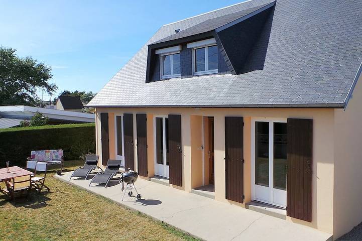 Location de vacances pour 6 personnes, avec jardin, animaux acceptés à Saint-Germain-sur-Ay