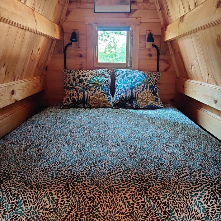 Gîte pour 4 personnes, avec jardin ainsi que piscine et vue sur le lac à Vivy - 3