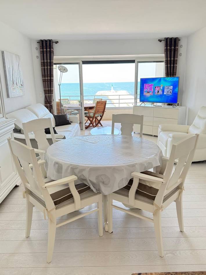 Gîte pour 4 personnes, avec terrasse dans Le Vieux Phare Du Grau Du Roi - 2