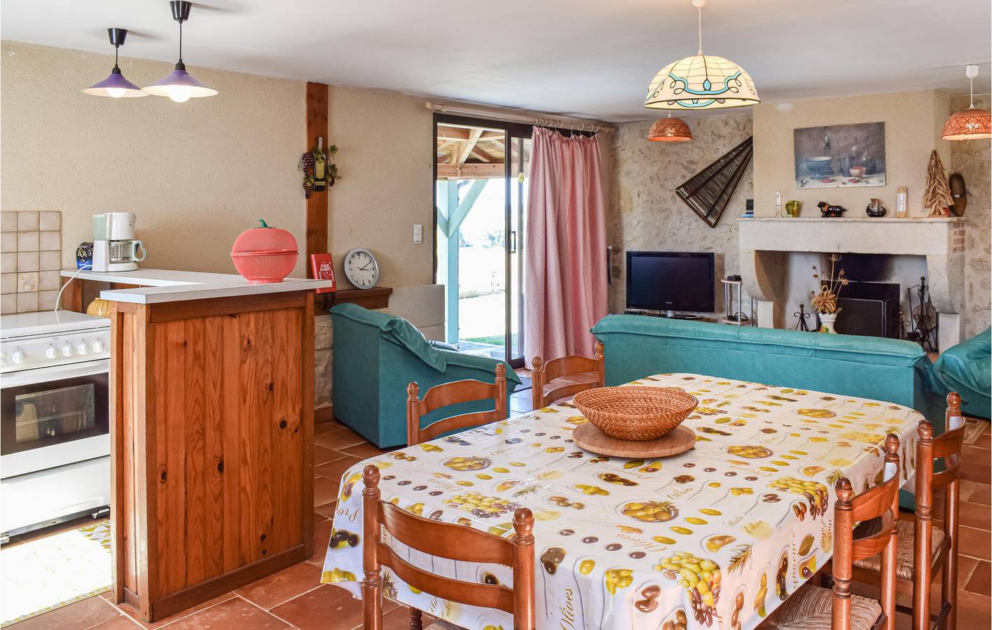 Escapade en Gironde : Apt. avec parking, climatisation, piscine et Internet ! in Sainte-Gemme (Aquitaine), Région de Langon