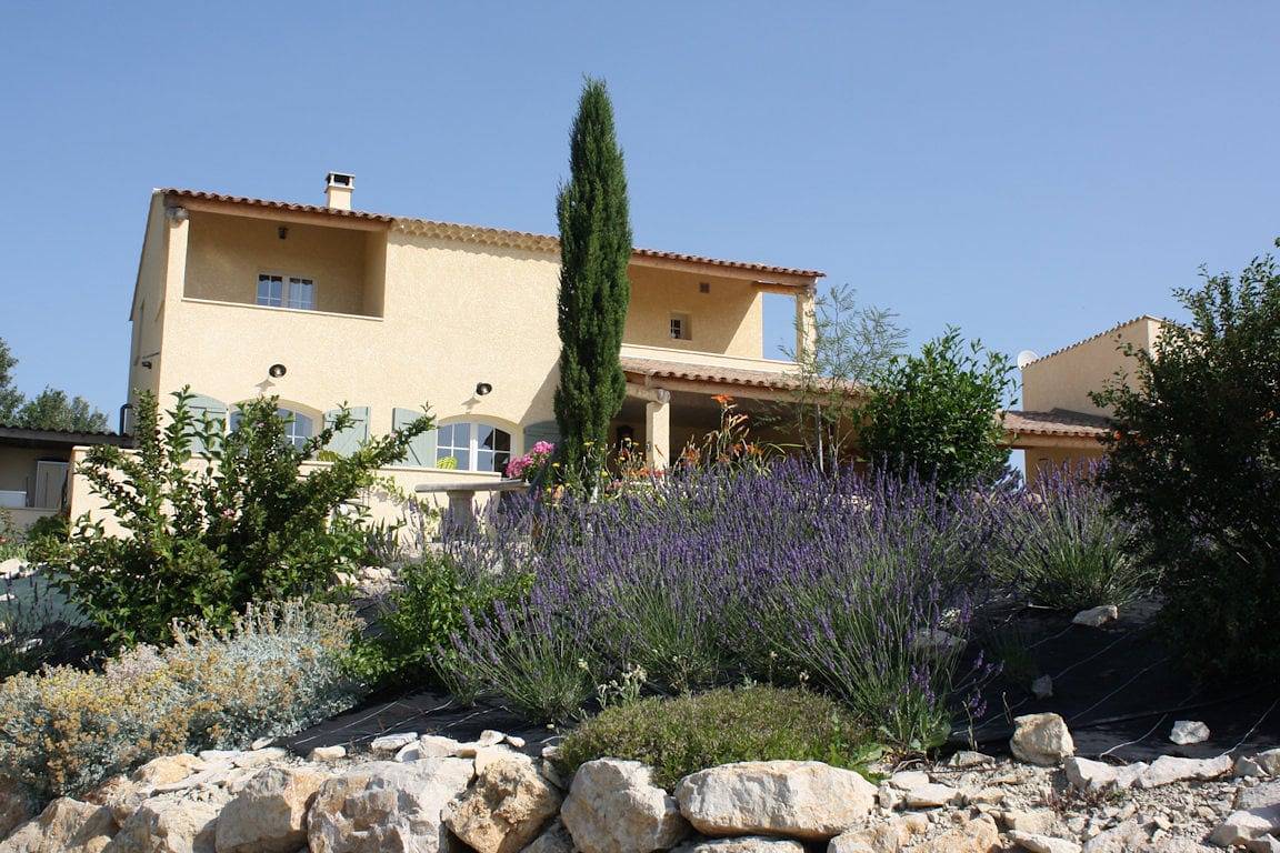L'Amandière - Chambre Abricot in Mévouillon, Région de nyons
