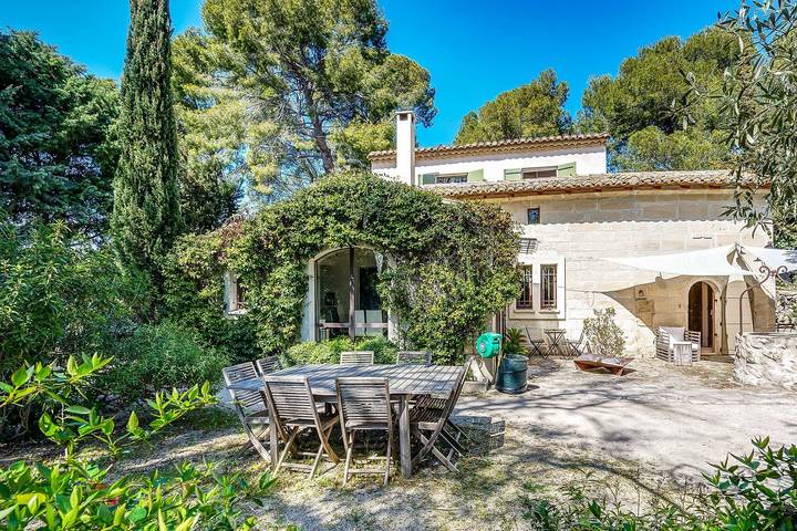 Location de vacances pour 10 personnes, avec Piscine à Maussane-les-Alpilles - 2