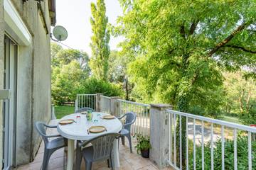 Maison De Vacances pour 6 Personnes dans Montredon-Labessonnié, Parc naturel régional du Haut-Languedoc, Photo 2