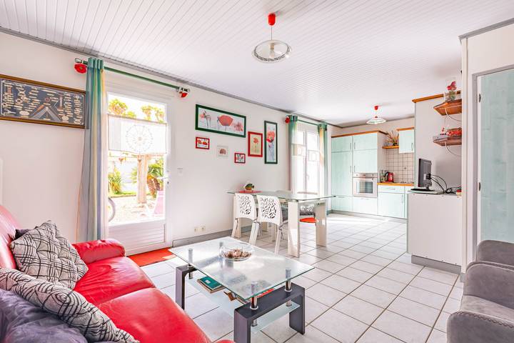 Location de vacances pour 4 personnes, avec jardin, adapté aux familles à Saint-Georges-d'Oléron - 3