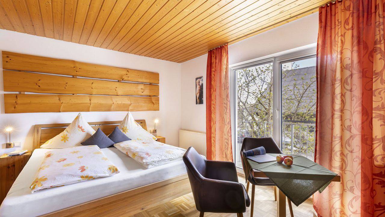 Doppelzimmer für 2 Personen in Salem (Bodenseekreis) in Salem, Region Bodensee-Oberschwaben