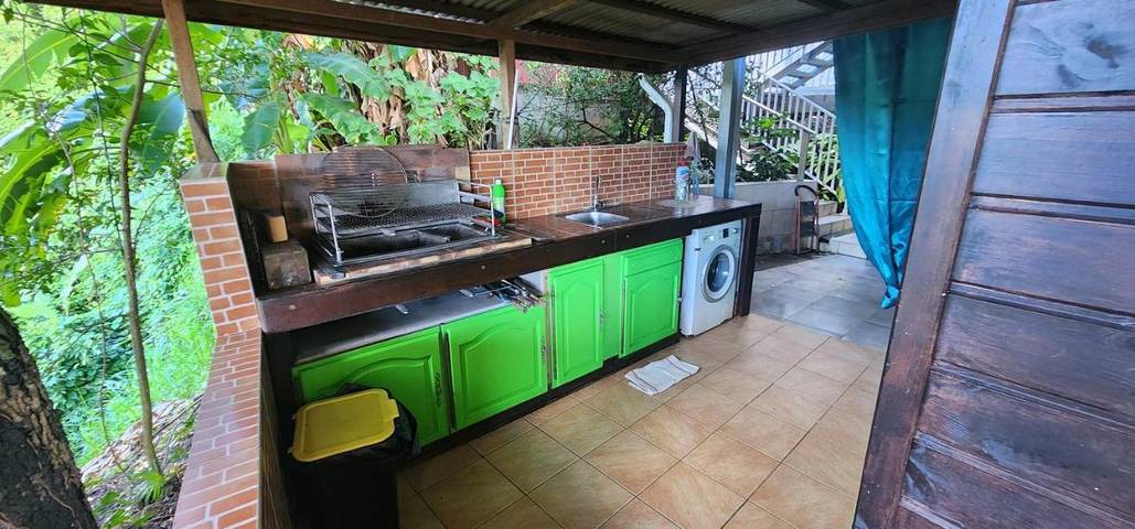 Maison d’hôte pour 6 personnes, avec jardin ainsi que vue et piscine dans Le Marin - 2