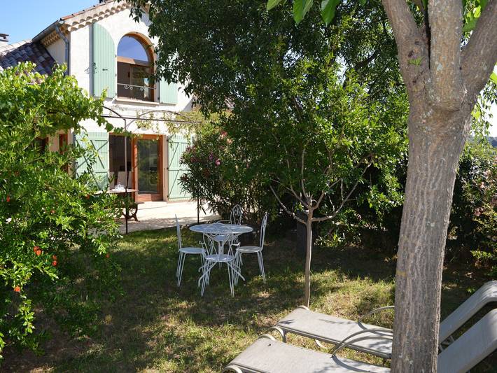 Location de vacances pour 8 personnes, avec piscine ainsi que jardin et terrasse, animaux acceptés à Les Vans - 4