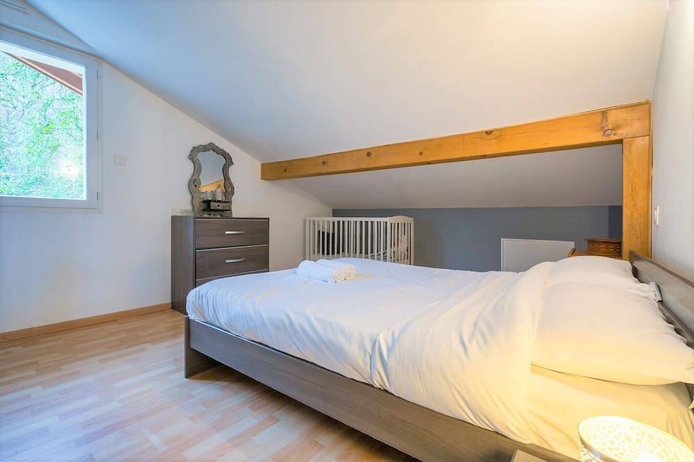 Apartamento entero, Cabana & Panorama Lake Annecy in Sévrier, Parque natural regional del Macizo de Bauges