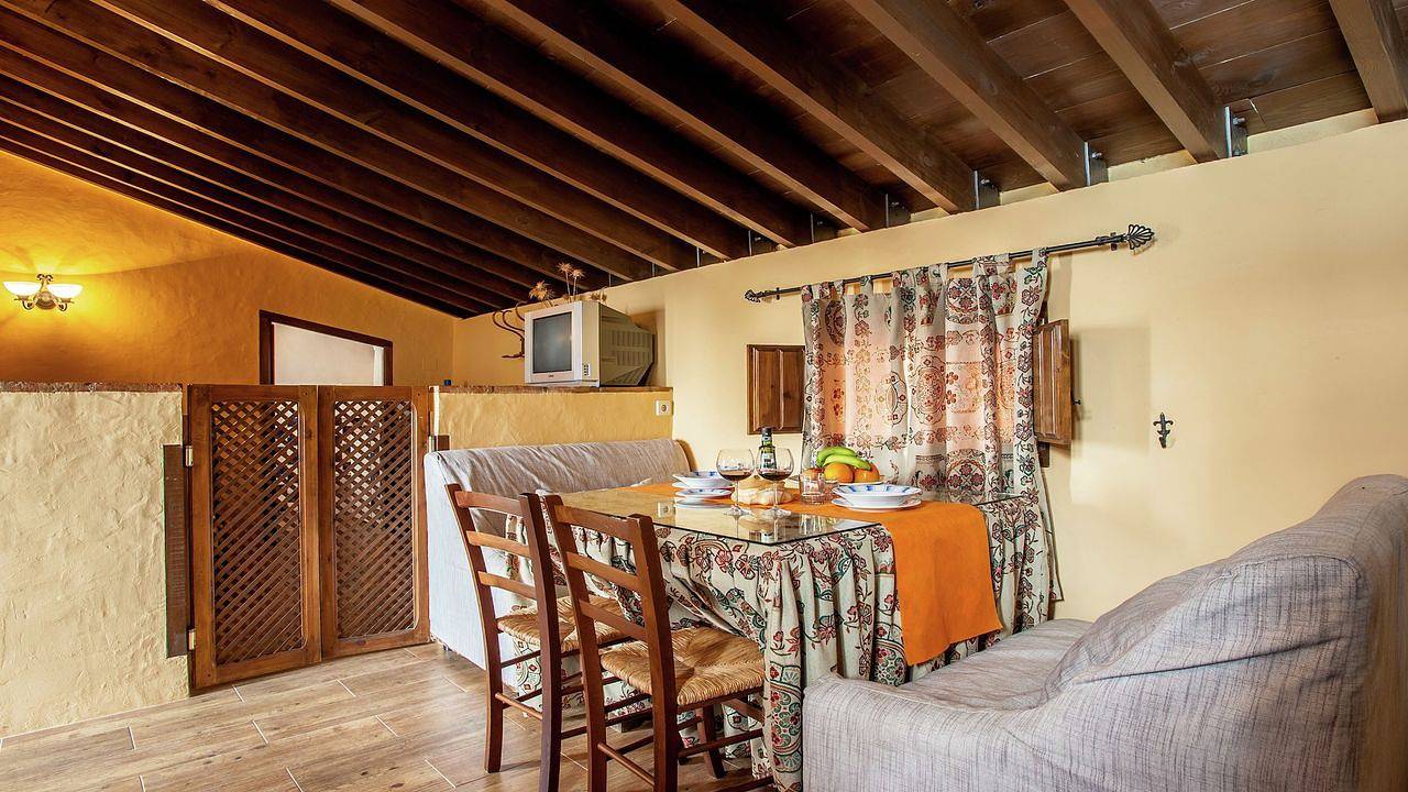 Bauernhof für 2 Personen (38 m²) in Fuentes de Cesna in Fuentes de Cesna, Algarinejo