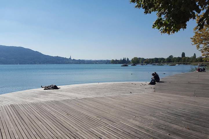 Gîte pour 4 personnes, avec Terrasse et Jardin dans Port d'Albigny