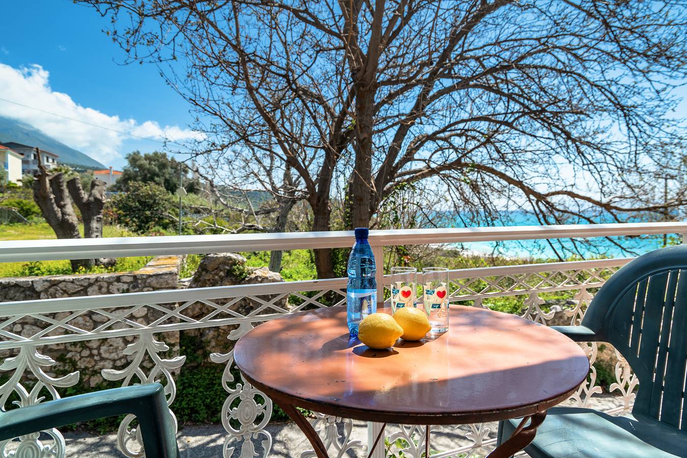 Entire studio, Studio Apartment 'Angela Partial Sea View 3' with Sea View, Wi-Fi and Air Conditioning in Kefalonia