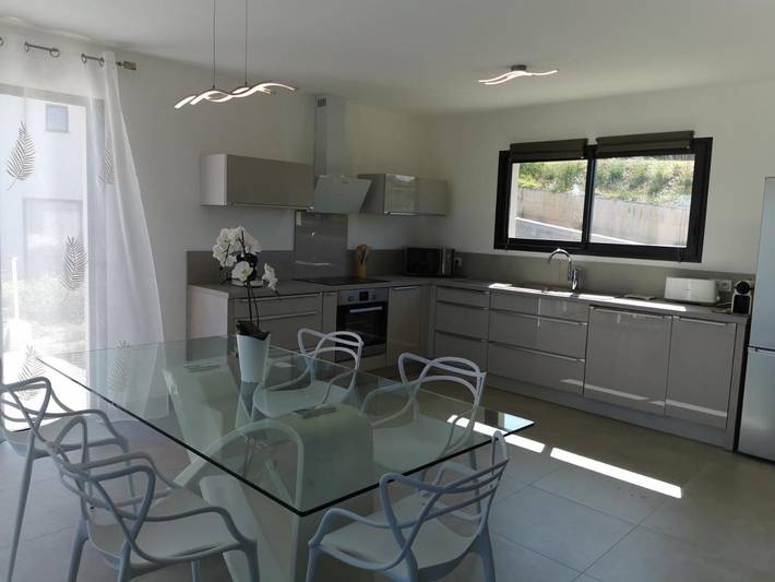 Gîte pour 4 personnes, avec vue et balcon à Taglio-Isolaccio - 4