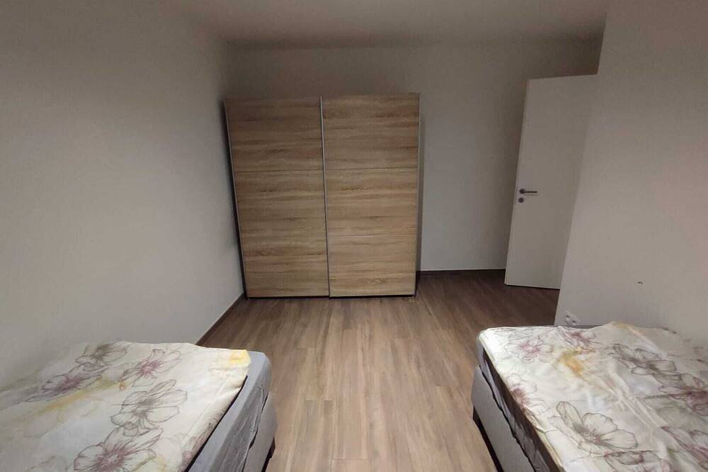 Ganze Wohnung, Perfect 2-bedroom apartment in serene Sint-Niklaas neighborhood in Sint-Niklaas, Ostflandern