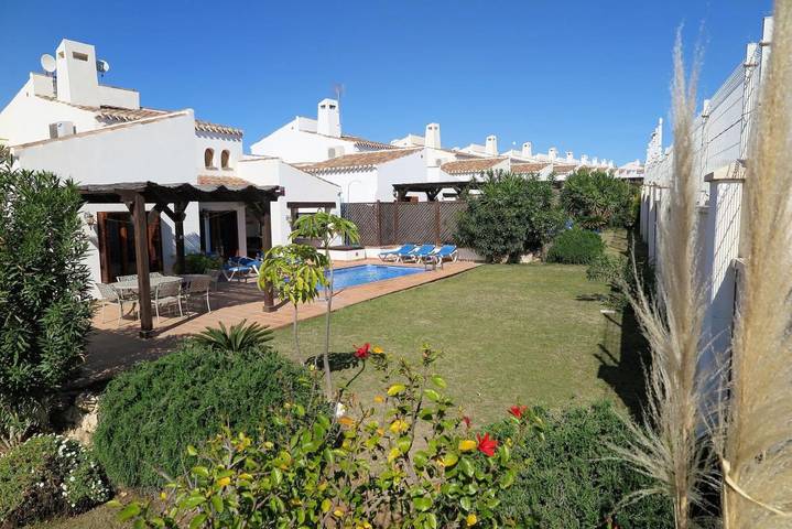 Chalet para 6 personas, con Terraza además de Jardín y Piscina en Huerta de Murcia