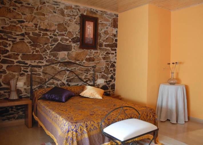 Casa rural para 6 personas, con jardín, Se admiten mascotas en Mazaricos - 2