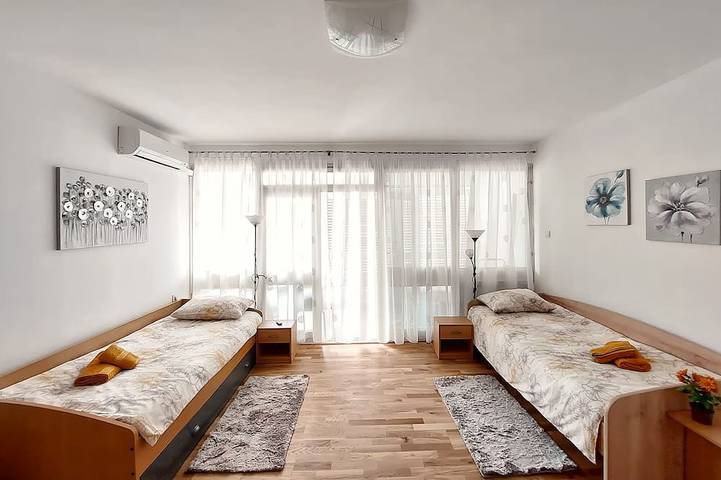 Ganze Wohnung, Ferienwohnung Oliva - Knin in Dalmatinisches Zagora