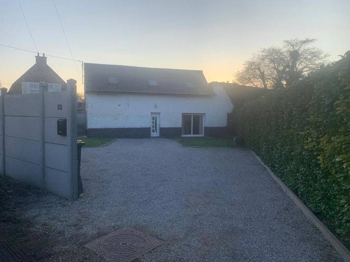Location de vacances pour 6 personnes, avec jardin dans Hasnon - 2