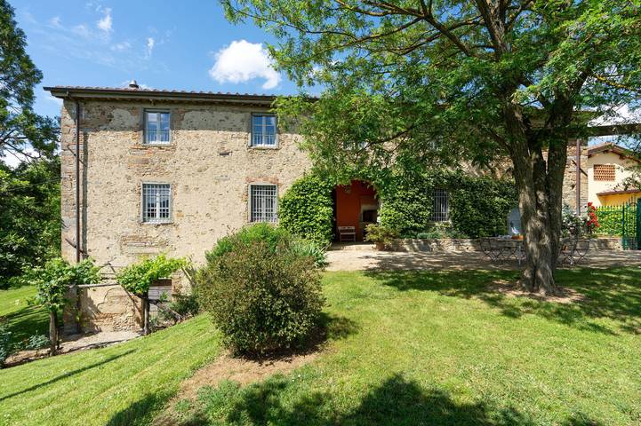 Agriturismo per 10 persone, con Giardino a Vicchio
