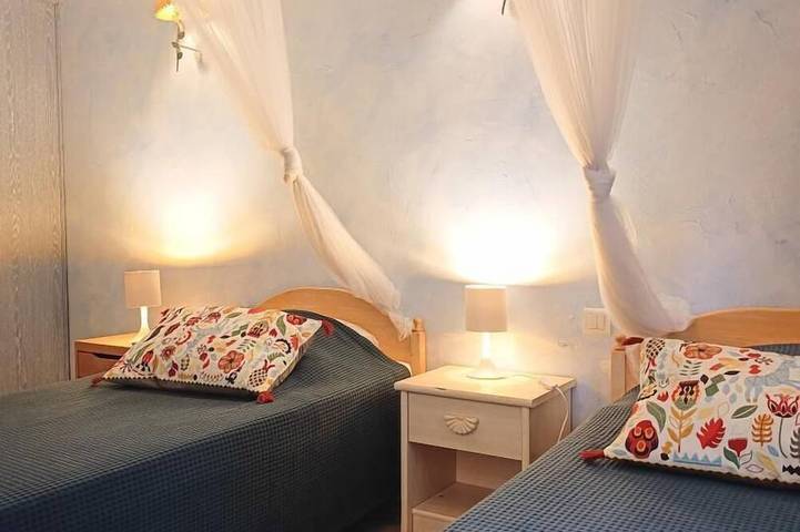 Location de vacances pour 4 personnes, avec piscine et jardin à Cremps - 4